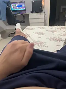 Novinho16cmz online show from September 24, 10:41 pm