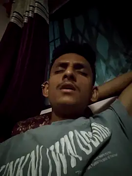 yung cplz online show from November 27, 9:51 pm