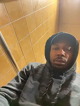 jrnice8tsix online show from April 10, 9:11 pm