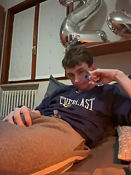 twinkethan07 online show from January 19, 12:35 am