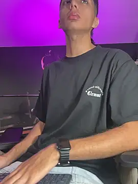 Mister Obsession online show from January 11, 7:39 pm