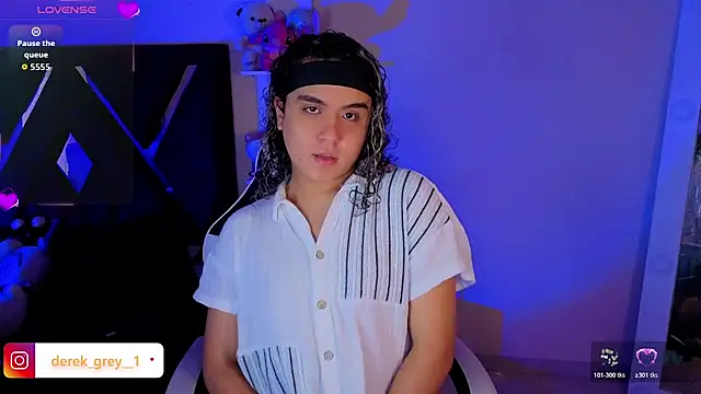 derek greyy  online show from March 18, 11:24 am