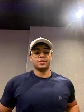 jayd muscle online show from November 4, 8:32 pm