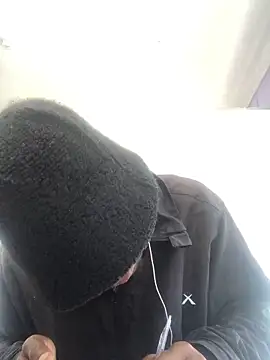 broskies777 online show from September 18, 10:39 am