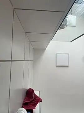 Ccffffjjik online show from November 27, 12:20 pm