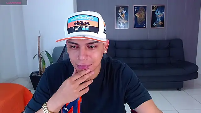 david santos16 online show from December 6, 12:29 am