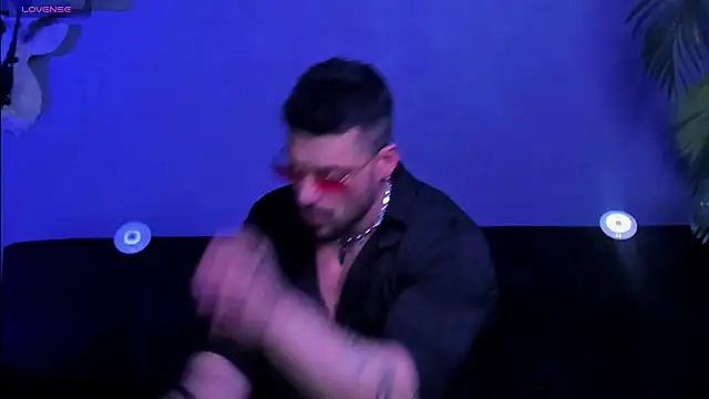 dennis cox1 online show from March 7, 10:13 am