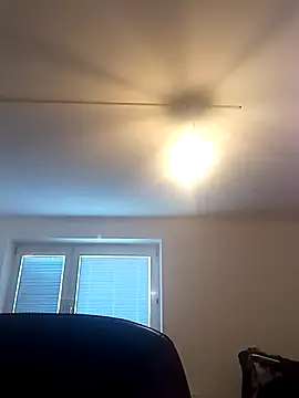 Premium-Jogurt online show from December 3, 12:00 pm