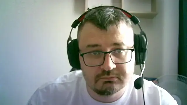 SirAbuser online show from September 9, 1:43 pm