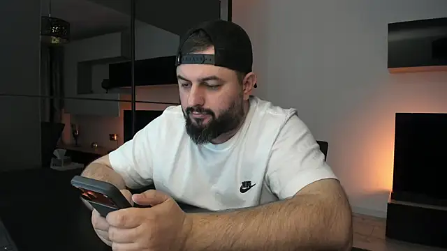 DravenPeak online show from April 13, 5:24 pm