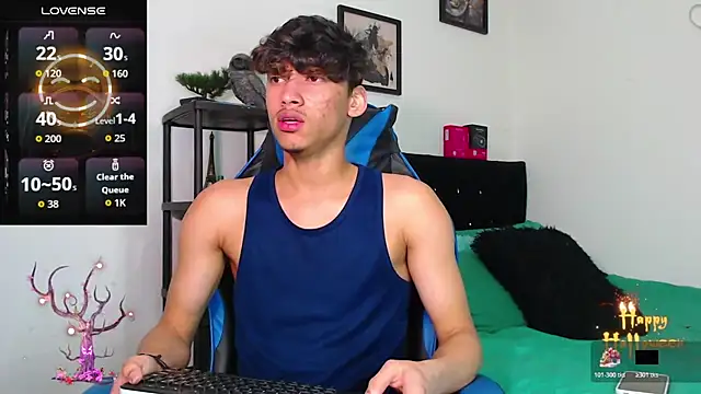 Gael Jones online show from November 2, 2:21 pm