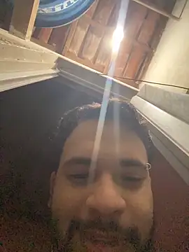 spiderfindom online show from June 5, 3:00 am