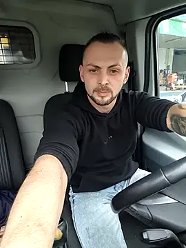 papichulo0099 online show from December 23, 7:06 am