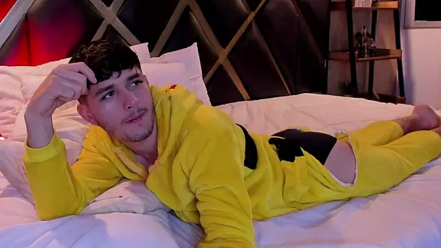 LiamMuller online show from October 30, 12:28 pm