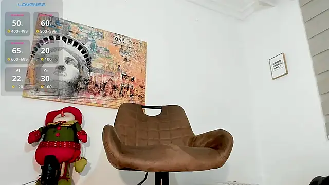 Thiago Hill online show from December 1, 10:35 pm