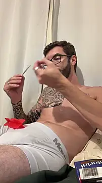 Leonsouzaof online show from March 14, 5:58 am