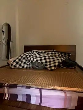 anhduc2k555 online show from November 25, 1:35 pm