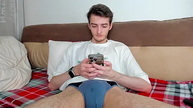 spider    man online show from March 5, 12:56 pm