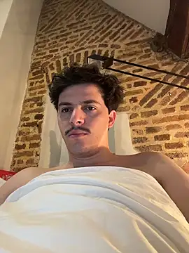 dock 75 online show from November 12, 8:31 am