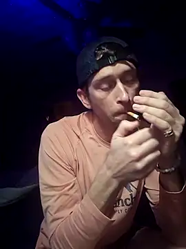 mresquared online show from April 19, 5:51 am