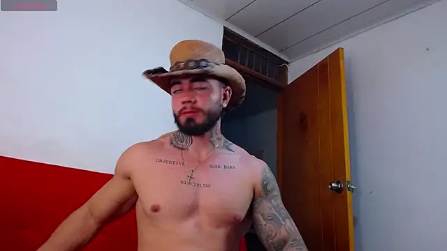 tommyblessd1 online show from April 20, 7:38 pm