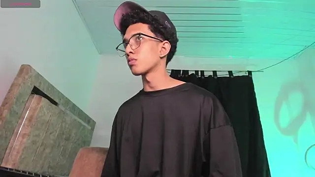 Cj davis  online show from March 10, 3:23 am