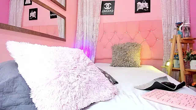 Liam evvan online show from January 17, 3:42 am