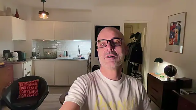 Milkywaymen online show from March 17, 8:55 pm