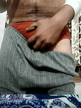 vardh033 online show from January 14, 3:17 pm