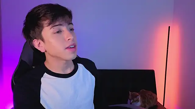 onlinenico online show from November 26, 8:12 pm