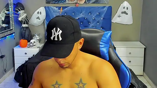 AngelAndChris online show from October 27, 12:29 pm