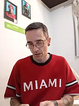 dinho carioca online show from September 9, 2:05 pm