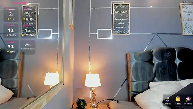 oliver mr  online show from November 7, 8:56 pm