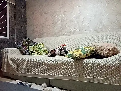 xirie98 online show from February 6, 3:03 am