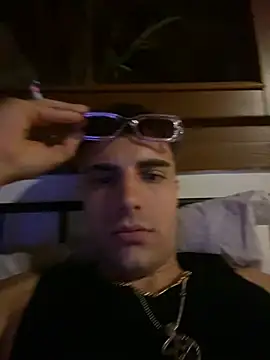 David leons online show from June 9, 8:54 pm