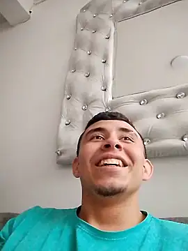 Eross Santy online show from February 6, 2:25 pm