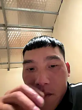 Snapshot of Chao_xxx chatting on October 21, 3:37 pm Chao xxx online show from October 21, 3:37 pm