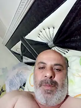 Snapshot of ahmetsoner4644 chatting on October 22, 10:24 pm ahmetsoner4644 online show from October 22, 10:24 pm