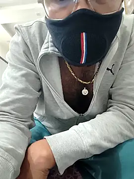 bigdick lickingexpert08 online show from November 21, 6:51 pm