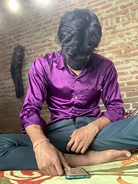 uniquesexyboy5689 online show from March 12, 5:48 am