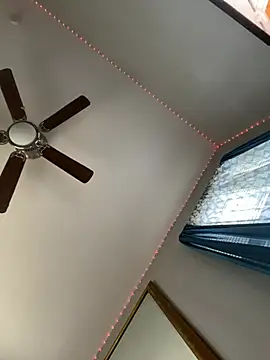 dmmeformerch online show from February 20, 7:48 pm