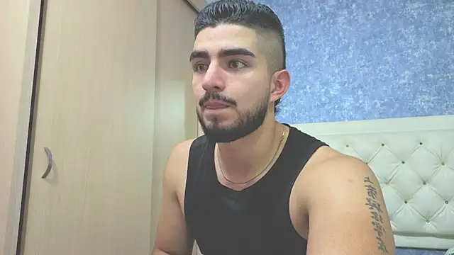 zayn maximoff online show from November 14, 11:17 pm