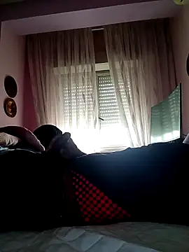 estrogeni online show from November 3, 8:29 am