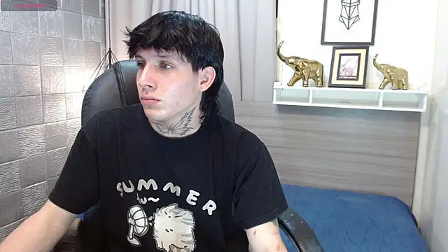 Iantwink18 online show from November 1, 10:14 pm