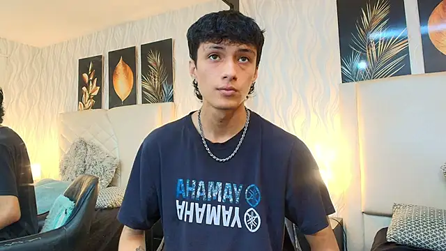 Lean Portman online show from April 13, 4:29 pm