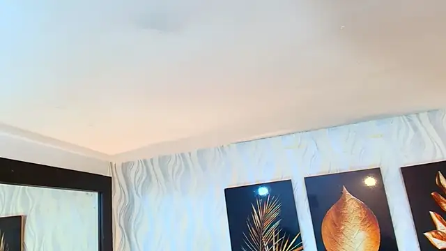 Lean Portman online show from December 2, 8:45 pm