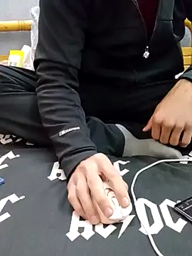 yazinyazin1 online show from December 20, 5:58 am