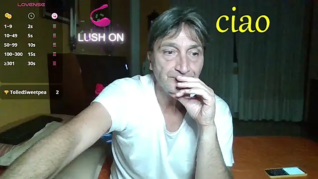 Snapshot of lattediyak chatting on October 22, 12:58 am lattediyak online show from October 22, 12:58 am