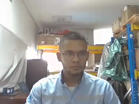 Snapshot of jayden_cooper1 chatting on October 21, 2:20 pm jayden cooper1 online show from October 21, 2:20 pm