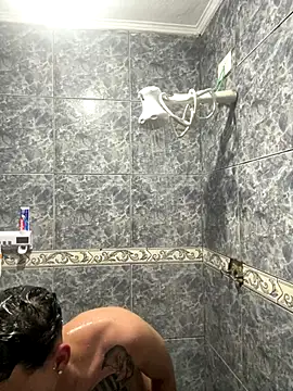 Snapshot of condenovin chatting on October 9, 12:04 am condenovin online show from October 9, 12:04 am